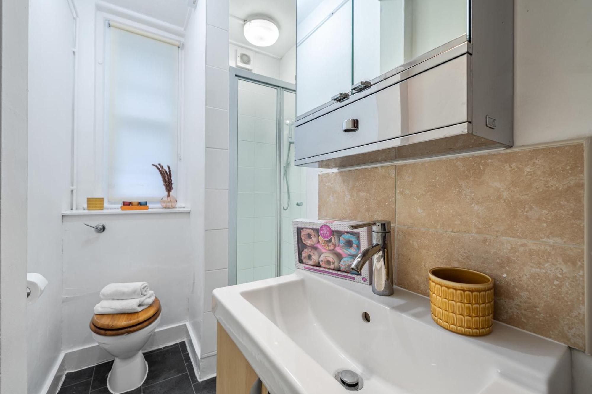 Chic Urban Retreat 1 Bedroom Gem In Covent Garden ロンドン エクステリア 写真